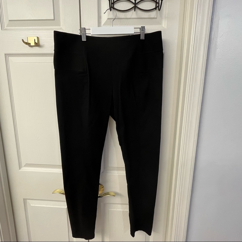 NWT Black Calvin Klein ankle pants size 14